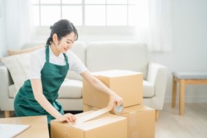 素材　荷物整理